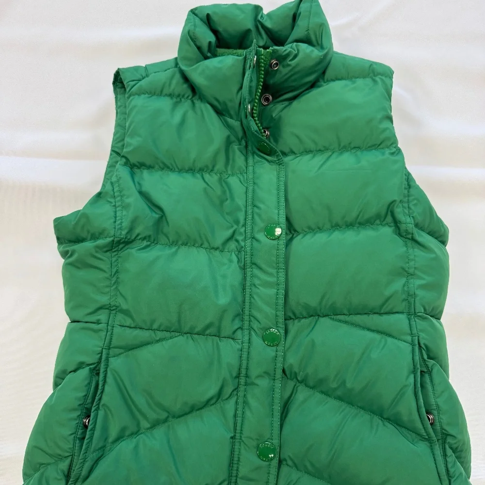 J. Crew Green Puffer Vest Medium - Picture 1 of 8